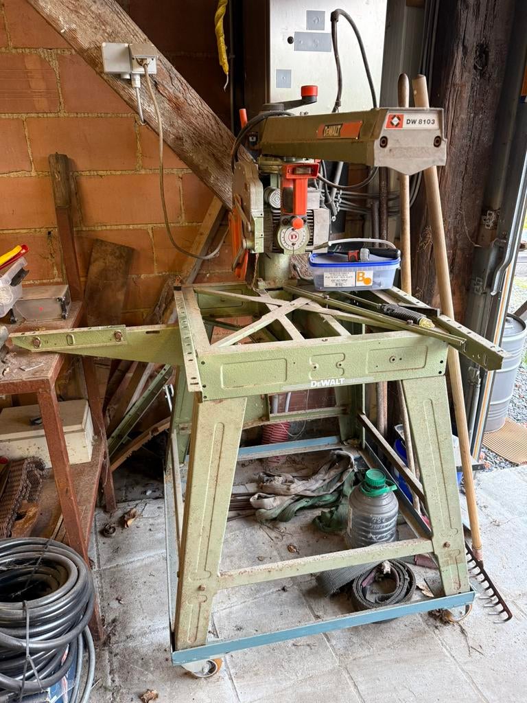 Dewalt DW8103 radiaal zaagmachine, Ophalen, Gebruikt, 1200 watt of meer, Overige typen