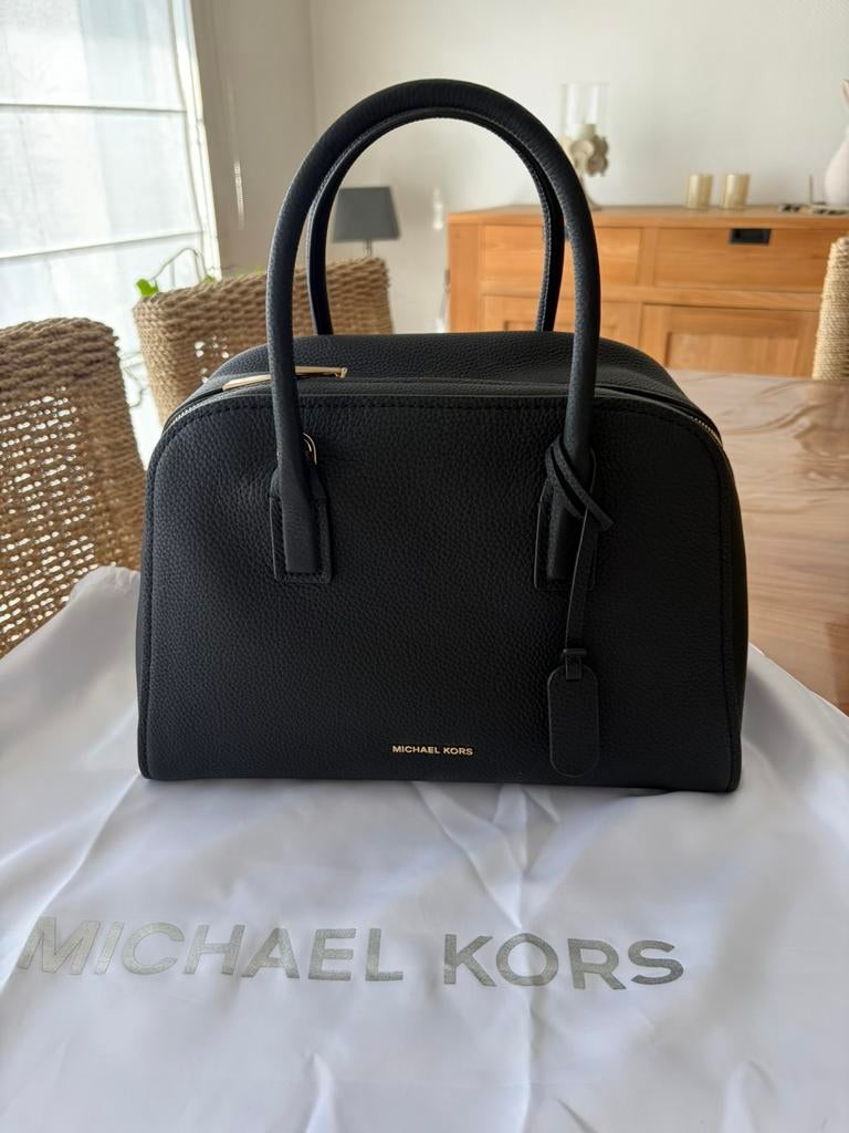 Splinternieuwe tas van Michael kors authentiek, Handtassen en Accessoires, Tassen | Damestassen, Ophalen of Verzenden, Zo goed als nieuw