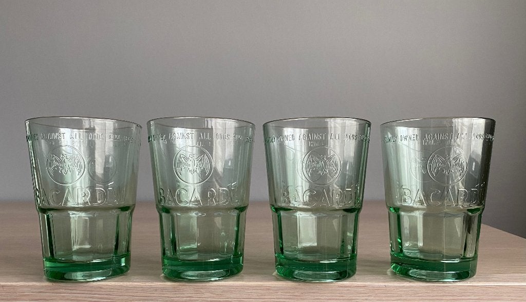 Set 4 Bacardi glazen - NIEUW, Envoi, Neuf, Autres types