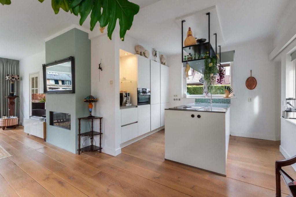 Moderne mat witte eilandkeuken +AEG GEDEMONTEERD, Huis en Inrichting, Wit, Overige typen, Ophalen of Verzenden, Zo goed als nieuw