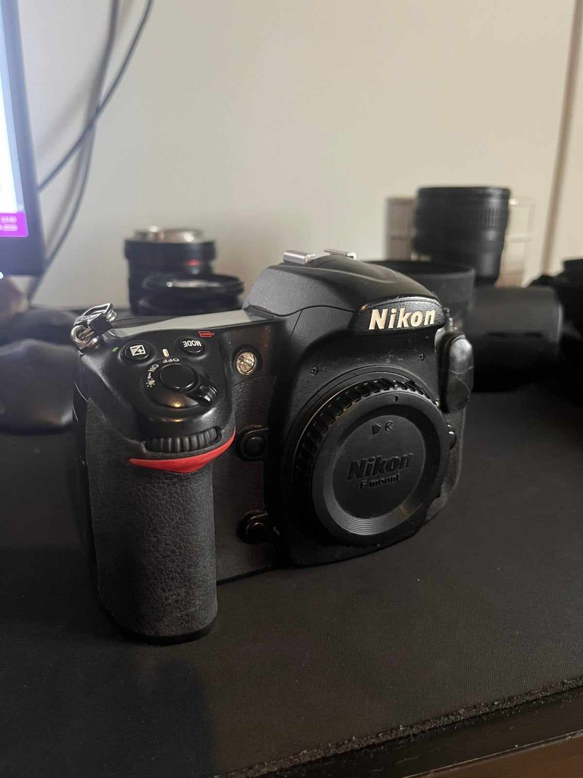 Nikon D300 Body, TV, Hi-fi & Vidéo, Enlèvement ou Envoi, Comme neuf, Nikon