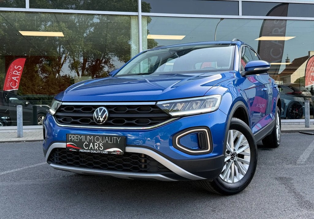 Volkswagen T-Roc 1.5 TSI / CAPTEURS / CARPLAY / RÉGULATEUR, Autos, Volkswagen, Achat, Entreprise, Noir, 5 portes