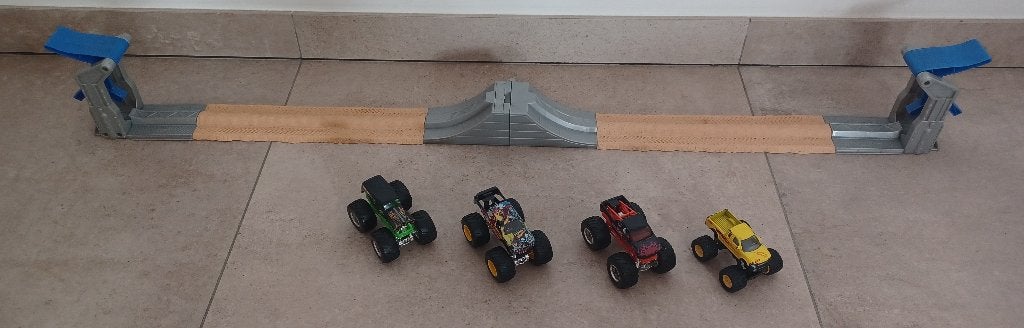 Mattel Hot Wheels Monster Jam Duel Launcher Set, Comme neuf, Enlèvement, Circuit, Hot Wheels