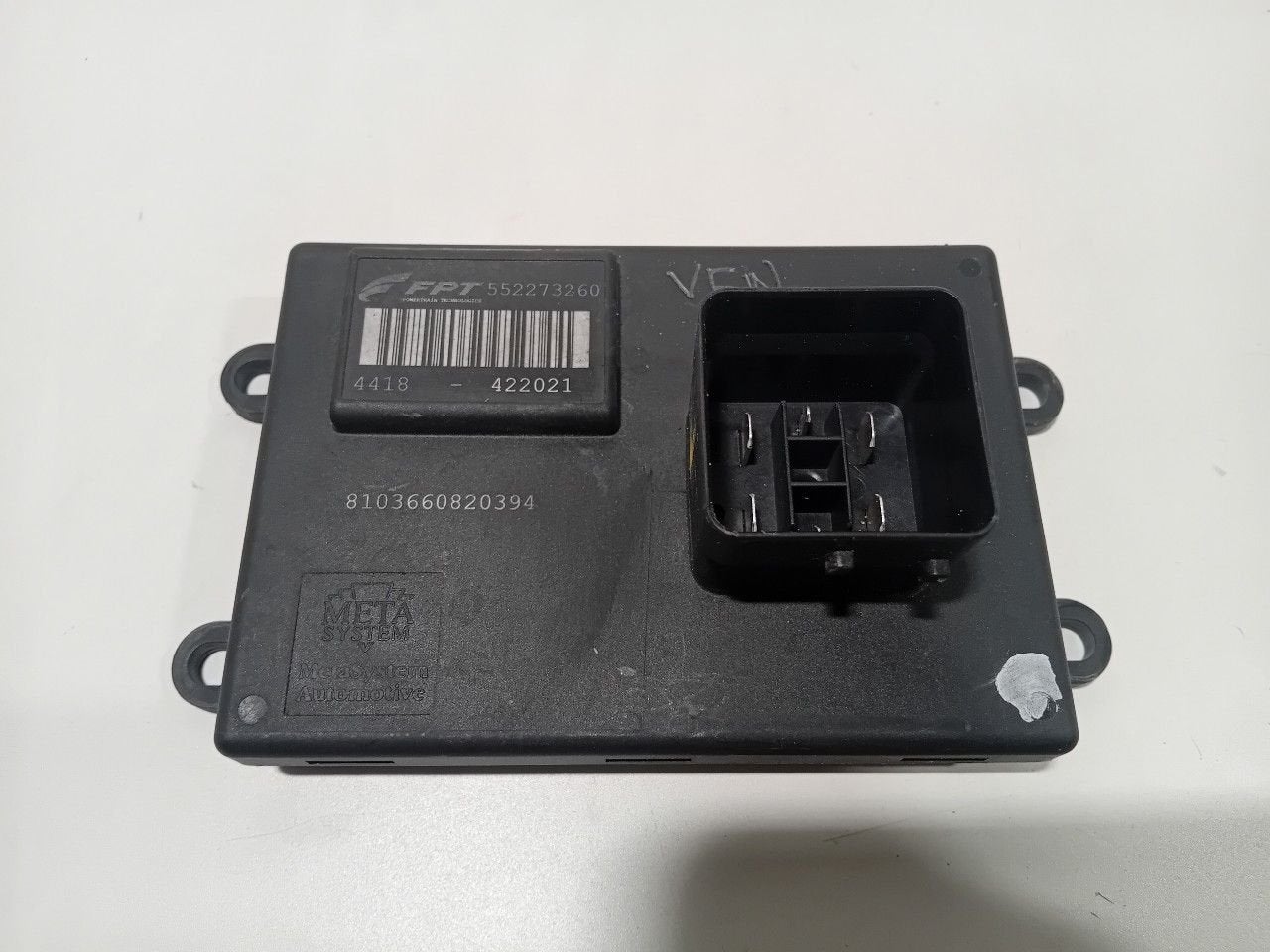 Computer automaat voor bak Jeep Renegade, Jeep, Onderdelen@venauto.nl, Van der Ven Autorecycling B.V., Ettenseweg 76, 4706 PB Roosendaal, The Netherlands