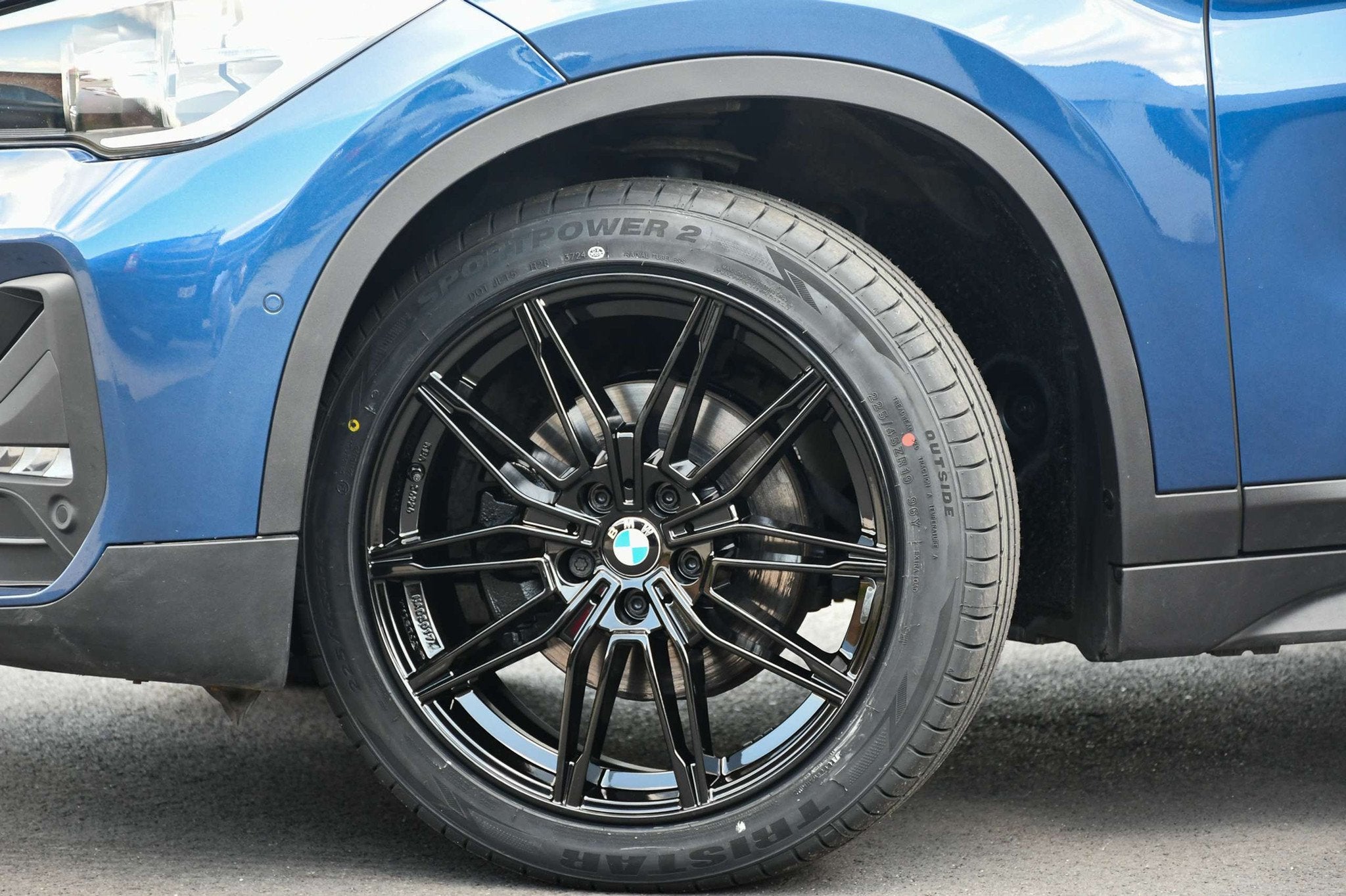 BMW X1 1.5iA xDrive25e *CAMERA*LEDER*HUD*ACC*LED* (bj 2021), Blauw, Bedrijf, Hybride Elektrisch/Benzine, 3 cilinders