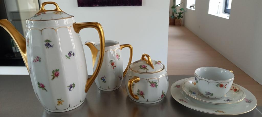 Duits porselein 9 sets,totaal 30 stuks., Ophalen