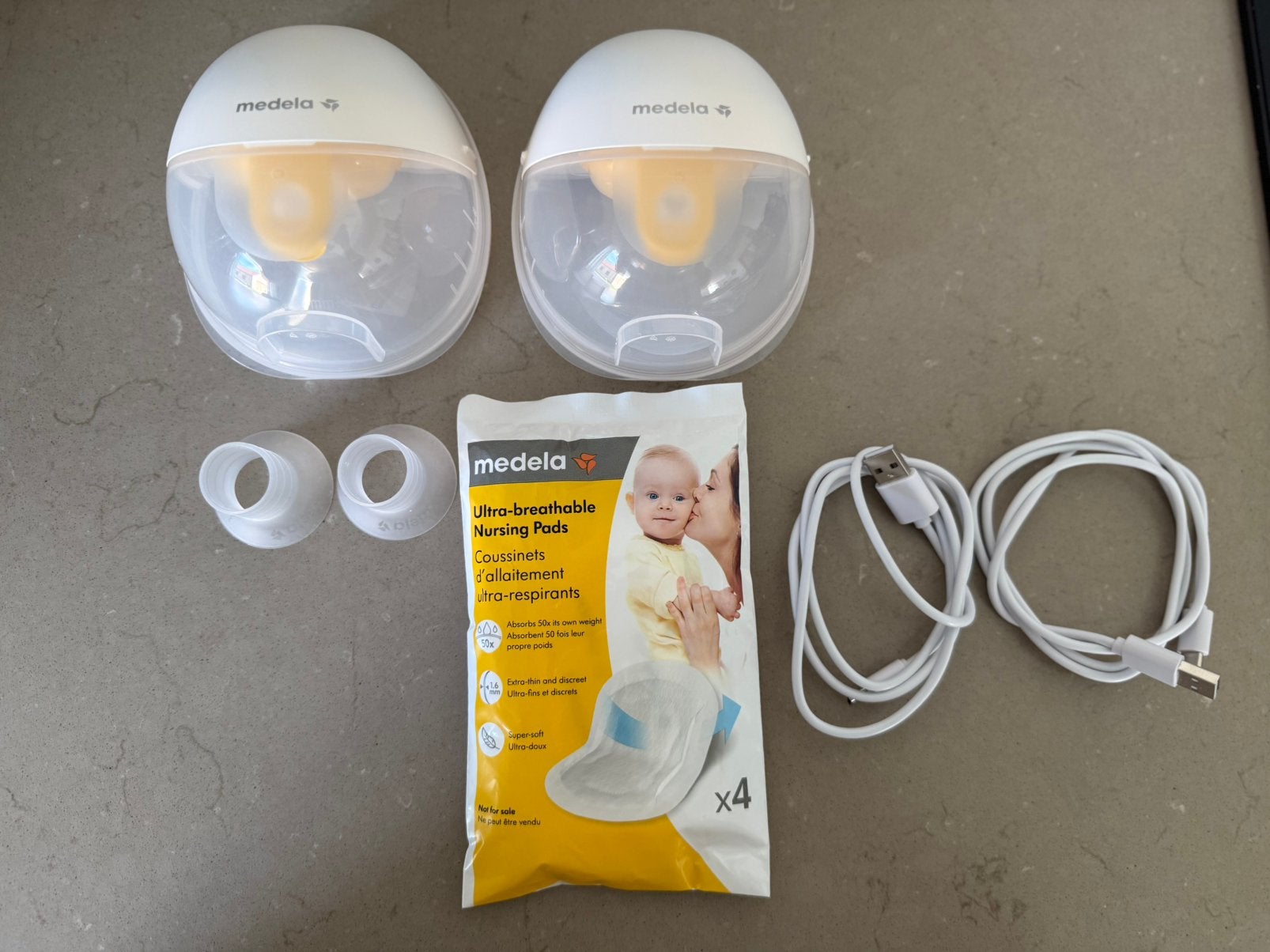 Medela dubbelzijdige- draadloze kolf, Kinderen en Baby's, Babyvoeding en Toebehoren, Ophalen, Zo goed als nieuw, Medela