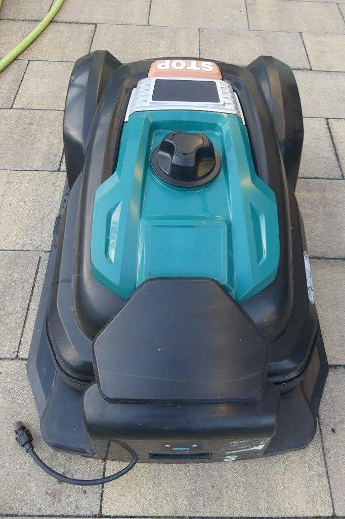 Tondeuse à gazon robotisée avec accessoires, Jardin & Terrasse, Ferrex, Avec capteur de pluie, Enlèvement, Utilisé
