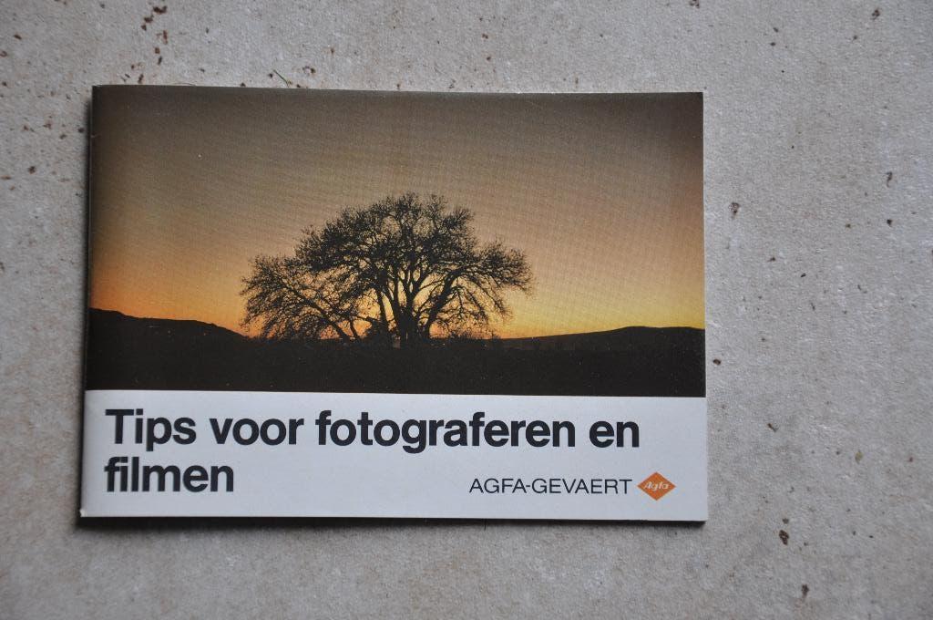 VINTAGE : Boekje AGFA-GEVAERT : Tips voor fotograferen, Verzenden, Zo goed als nieuw