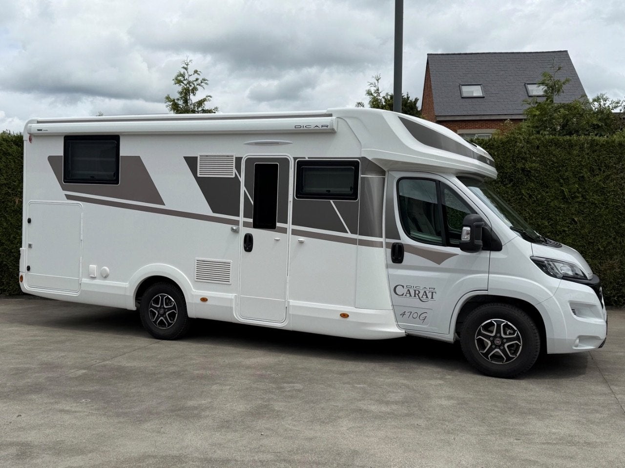 Fiat Ducato McLouis Carat 470 Automaat (bj 2024), Caravans en Kamperen, Automaat, Caméra de recul, Bedrijf, Diesel