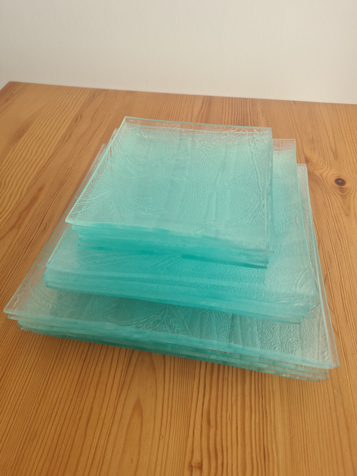 Lot de 18 assiettes, Maison & Meubles, Cuisine | Vaisselle, Enlèvement, Verre