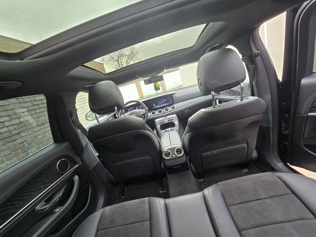 Mercedes E200d AMG-Line | 10/2018| Widescreen| Pano|1ste Eig, Automaat, Achterwielaandrijving, 4 cilinders, Blauw