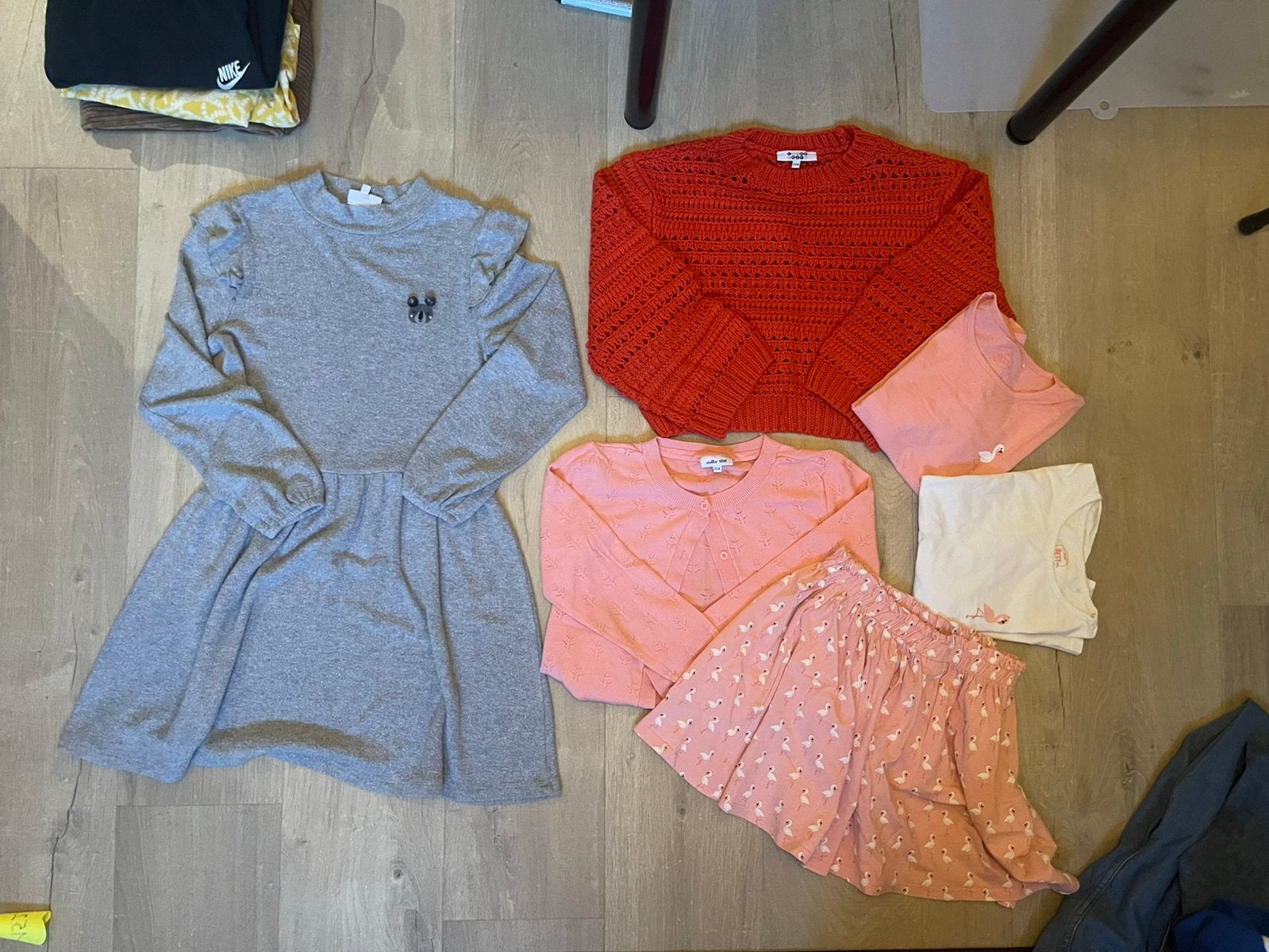 Grand lot de vêtements JBC taille 134, Enfants & Bébés, Enlèvement ou Envoi, Comme neuf, Fille, Ensemble