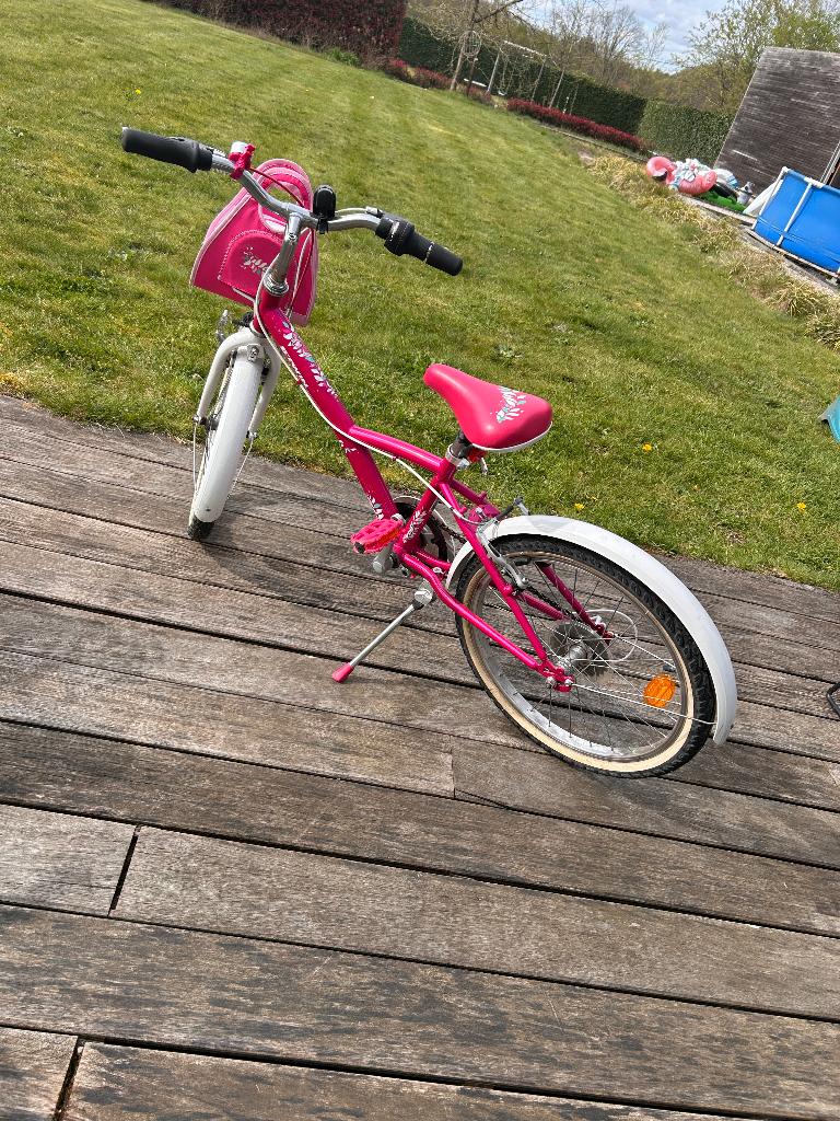 Super leuke meisjes fiets, Fietsen en Brommers, Ophalen, Gebruikt, B-Twin, Schijfrem
