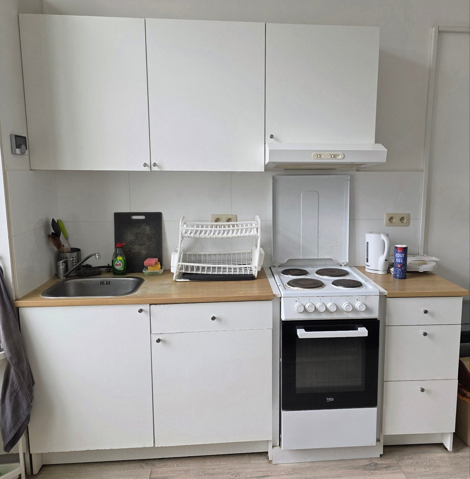 Cuisine complète IKEA KNOXHULT — 150 €, Sans poignée, Composite, Enlèvement, Utilisé