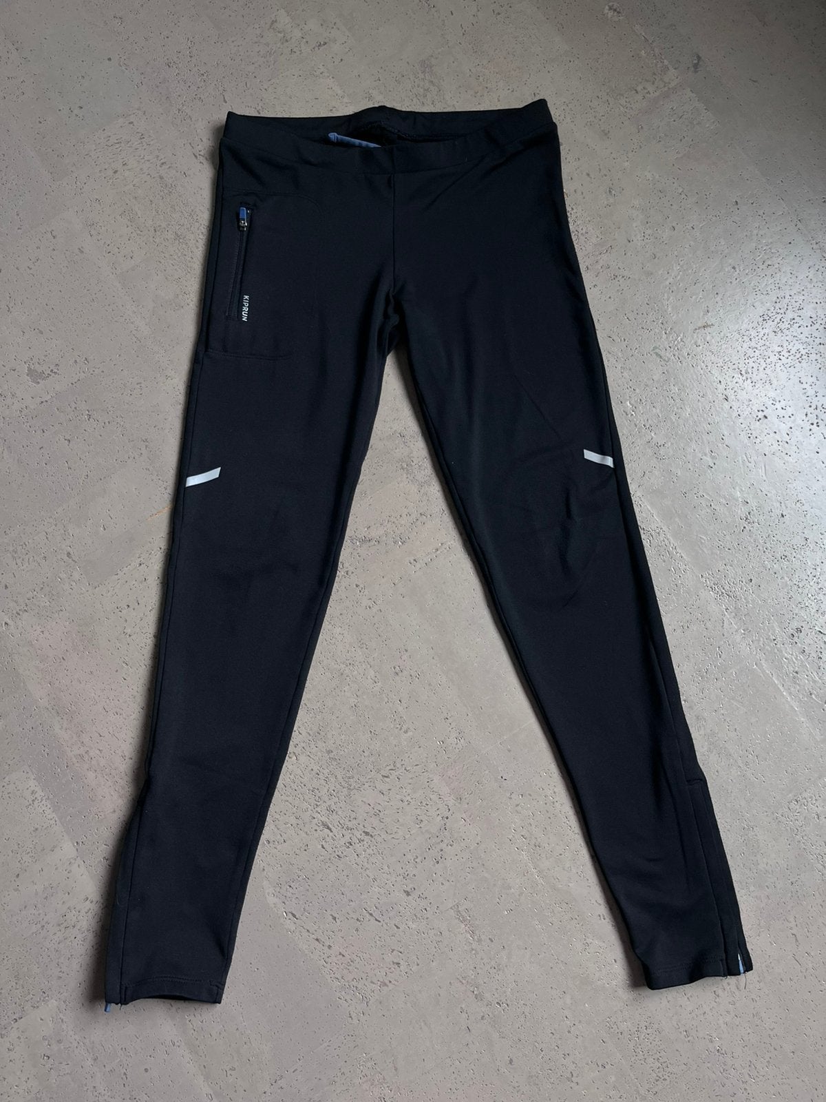 Zwarte thermische broek Kiprun 12 jaar, Ophalen of Verzenden, Gebruikt, Jongen of Meisje, Broek