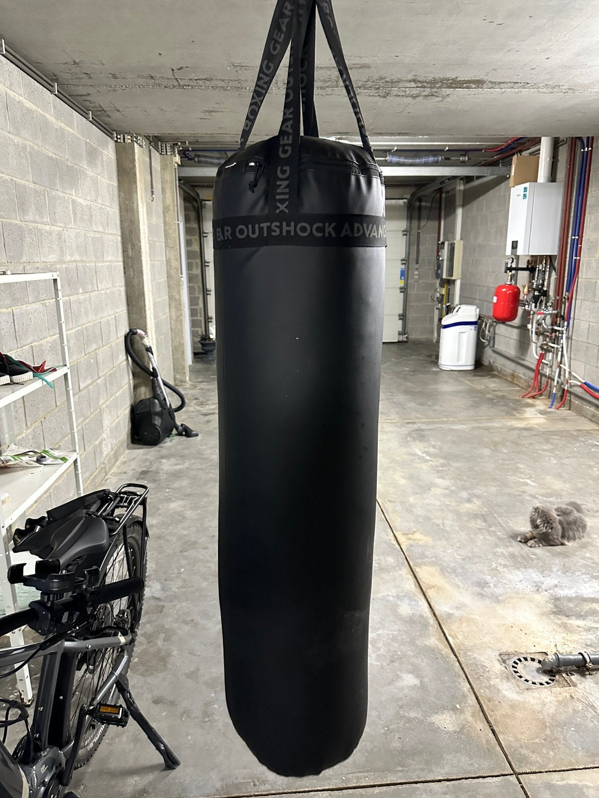 Sac de boxe taille XL + gants, Enlèvement, Utilisé, Sac de boxe