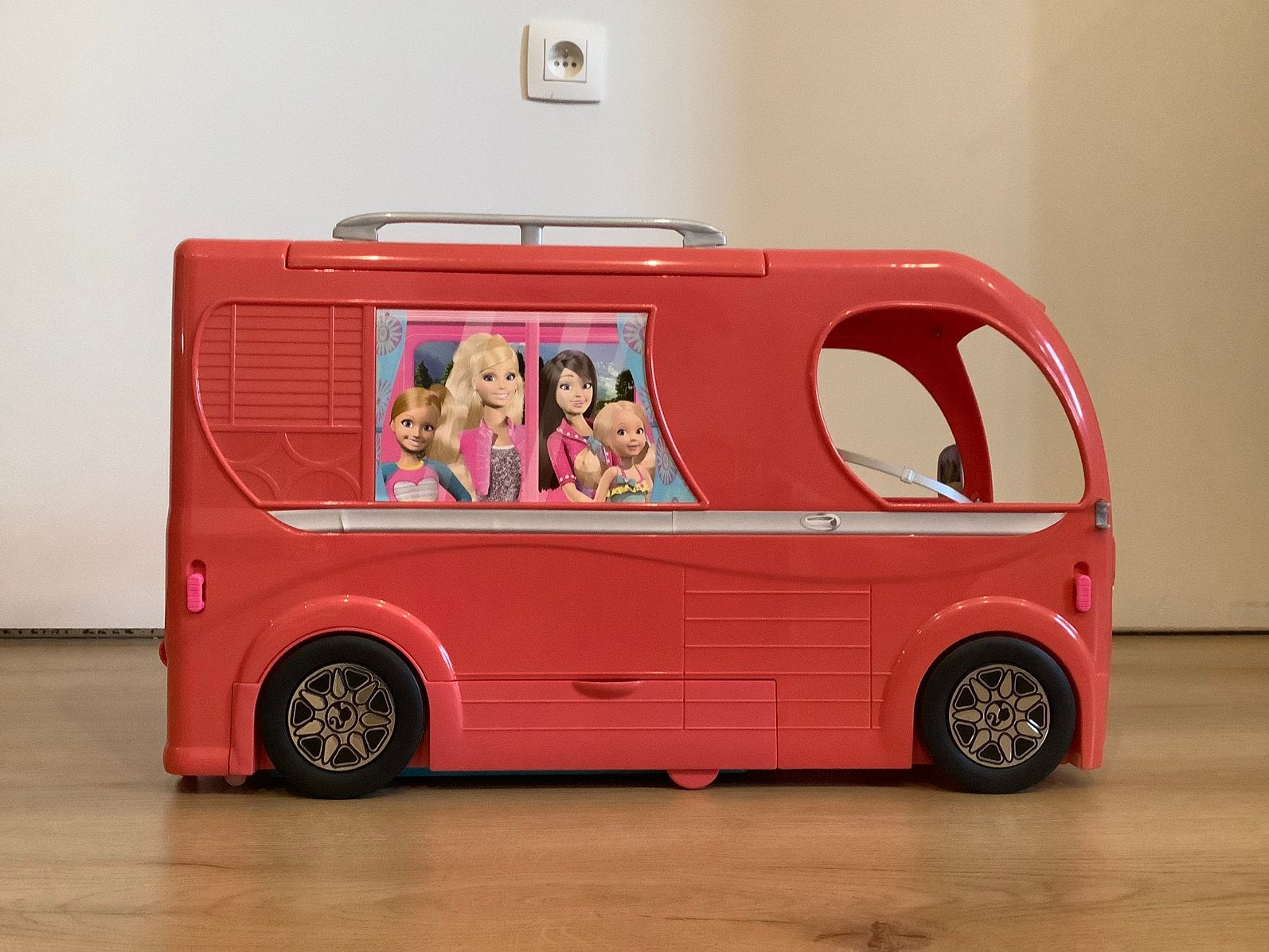 Barbie Glamour Camper speelset, Kinderen en Baby's, Speelgoed |Speelgoedvoertuigen, Ophalen, Gebruikt