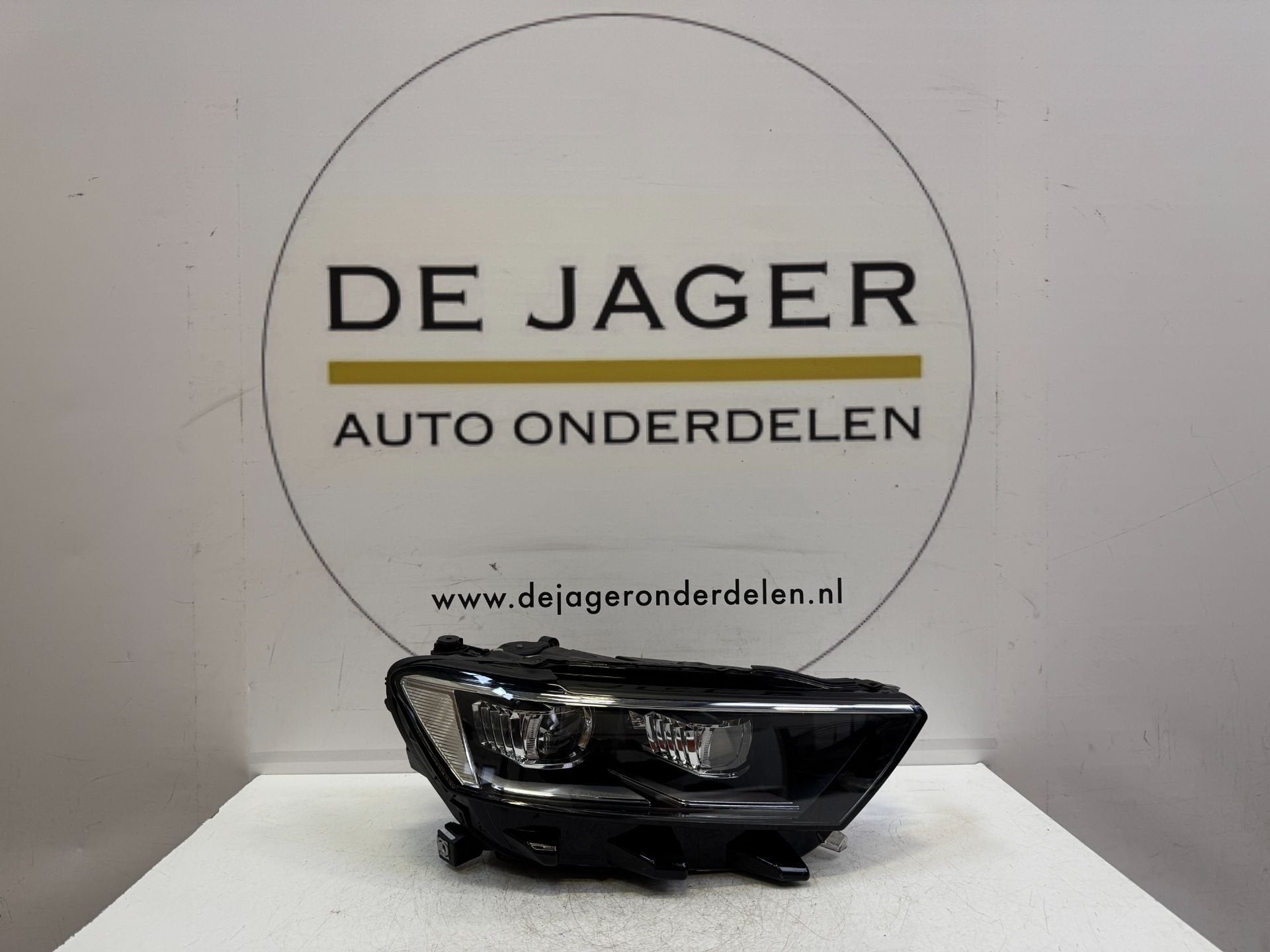 VW T-ROC TROC T ROC VOL LED KOPLAMP RECHTS 2GA941036P, Gebruikt, Volkswagen, Volkswagen AG, Vw@volkswagen.de