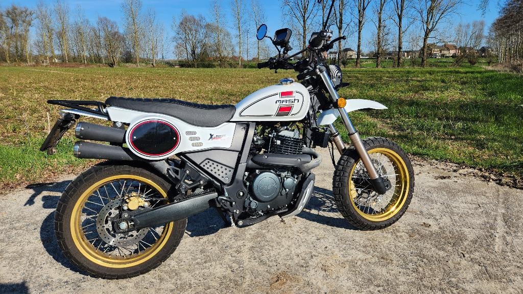 Mash x-ride 650cc, bouwjaar sept 2021, 5000 km, Motoren, Motoren | Mash, Particulier, Enduro, 12 t/m 35 kW, 1 cilinder, ABS, LED Verlichting