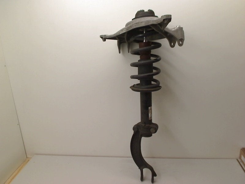VEERPOOT LINKS VOOR Audi Q5 (8RB) (8R0413031M), Info@audi.de, Audi, Audi AG, Gebruikt