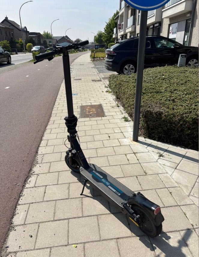 max pro v10 pro, Fietsen en Brommers, Ophalen, Zo goed als nieuw