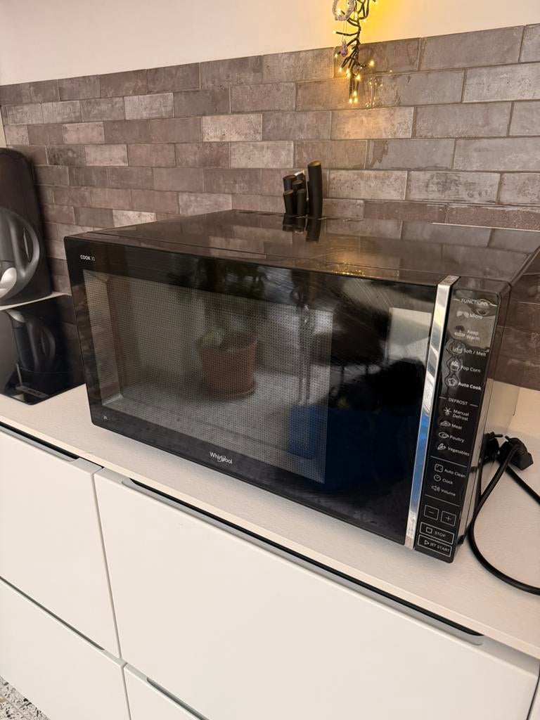 Whirlpool microgolfoven, Elektronische apparatuur, Ophalen, Microgolfoven