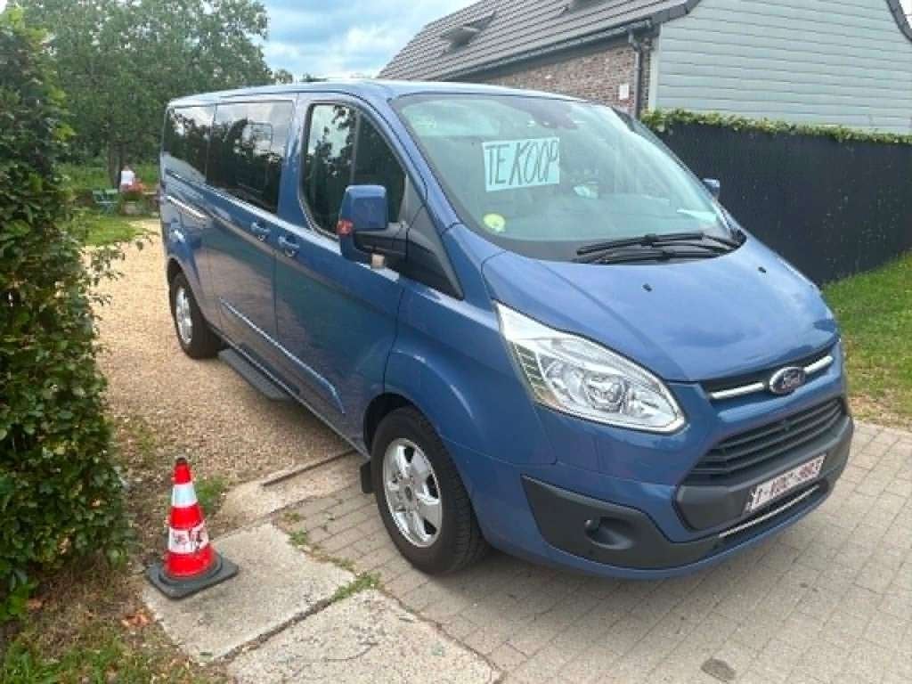 Ford Tourneo Custom 2017 8+1, Auto's, Ford, Voorwielaandrijving, Monovolume, Blauw, USB