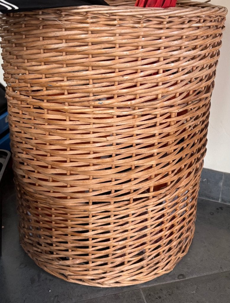 Rieten mand, Huis en Inrichting, Ophalen, Mand