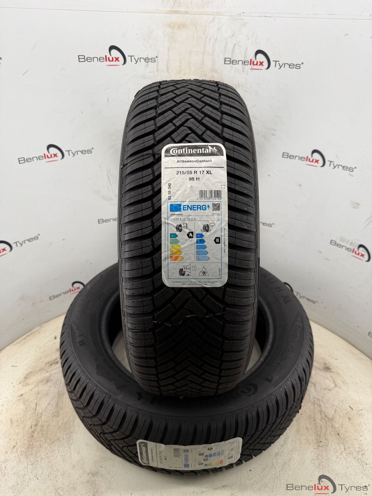new all-season 215/55R17 Conti 215/55 R17 215/55/17 2155517, Auto-onderdelen, 215 mm, -, -, Nieuw
