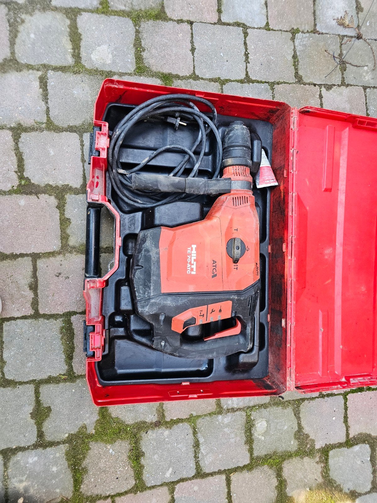 Hilti TE 70-ATC/AVR perforator, Ophalen