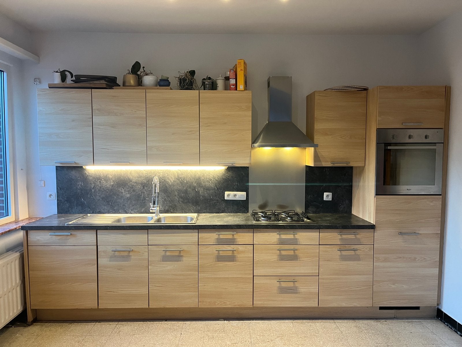 Cuisine Ixina + electro, Maison & Meubles, Cuisine | Cuisines complètes, Comme neuf, Enlèvement