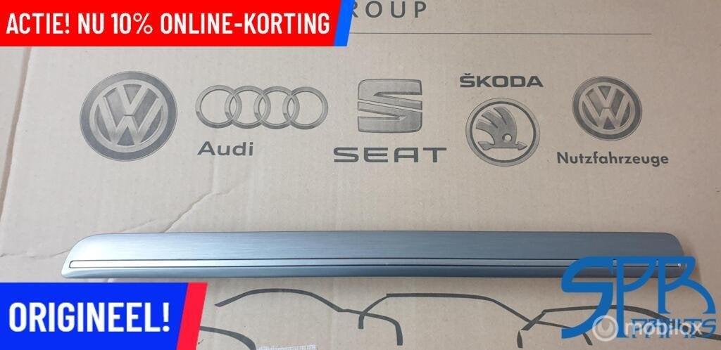 GOLF 7 SIERLIJST TRIM DASHBOARD LICHT grijs gestreept chroom, Auto-onderdelen, Interieur en Bekleding, Gebruikt, Volkswagen, Ophalen of Verzenden