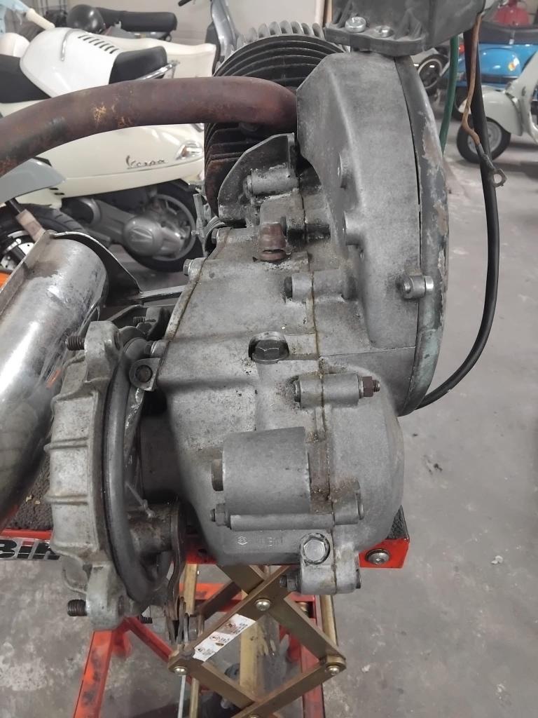 Moteur Vespa Piaggio 125 primavera et3, Scooter, 125 cm³, Particulier, 1 cylindre