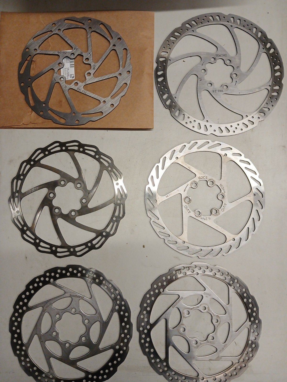 Disc brakes / remschijven 160 + 180 mm, Vélos & Vélomoteurs, Vélos Pièces, Enlèvement