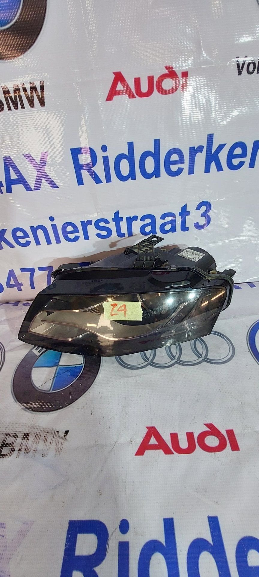 Audi A4 B8 8K koplamp xenon links 8K0941029AQ, Gebruikt, -, -, -
