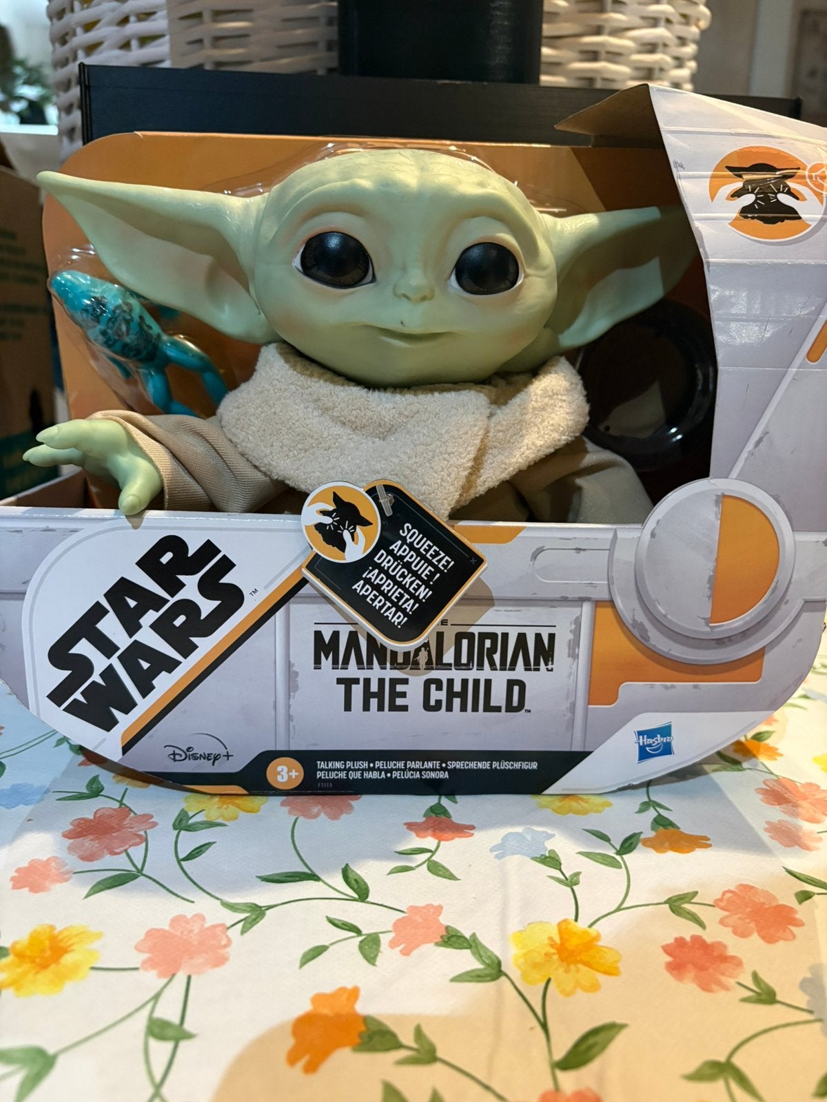 Star Wars The Mandalorian - The Child Talking Plush (Hasbro), Verzamelen, Star Wars, Ophalen of Verzenden, Nieuw, Actiefiguurtje