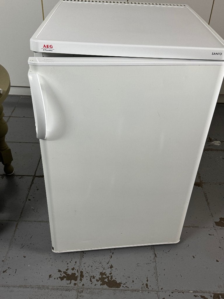 Réfrigérateur, congélateur, modèle de table AEG Santo., Avec compartiment congélateur, Enlèvement, Utilisé, 45 à 60 cm