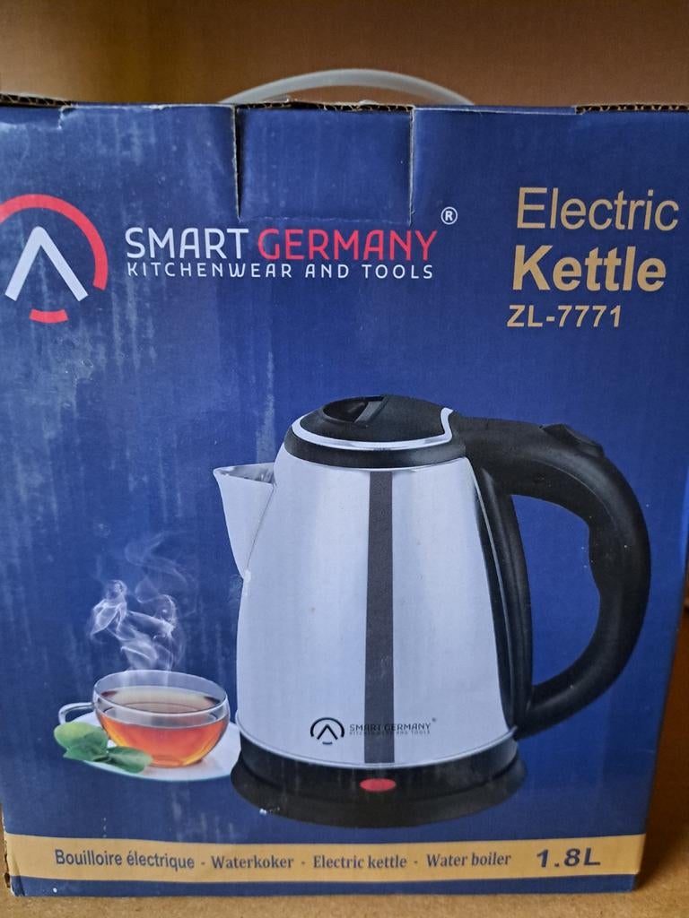 Nieuwe inox waterkoker 1 ,8 liter, Ophalen, Inox