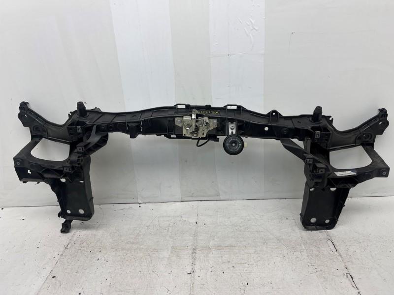 VOORFRONT SLOTPLAAT Nissan NV 250 (WF) (01-2021/-), Gebruikt, Nissan