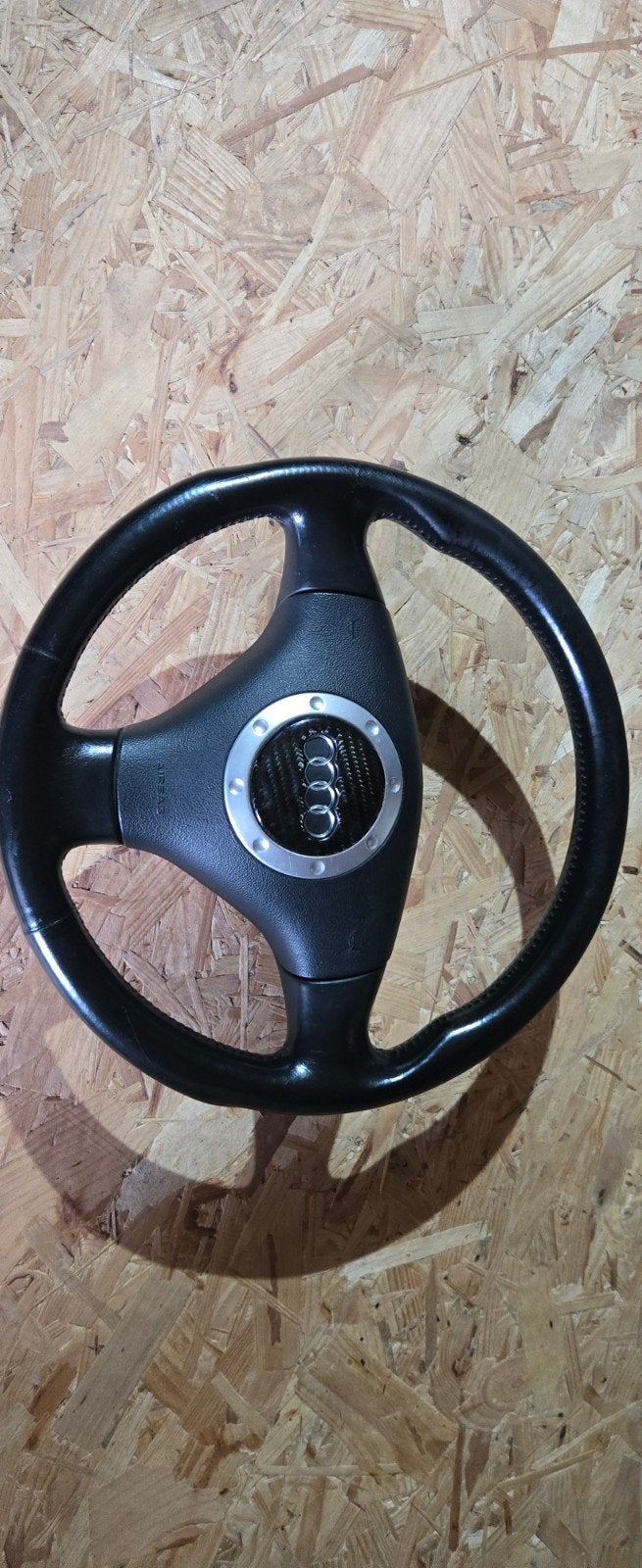 audi tt volant, Enlèvement