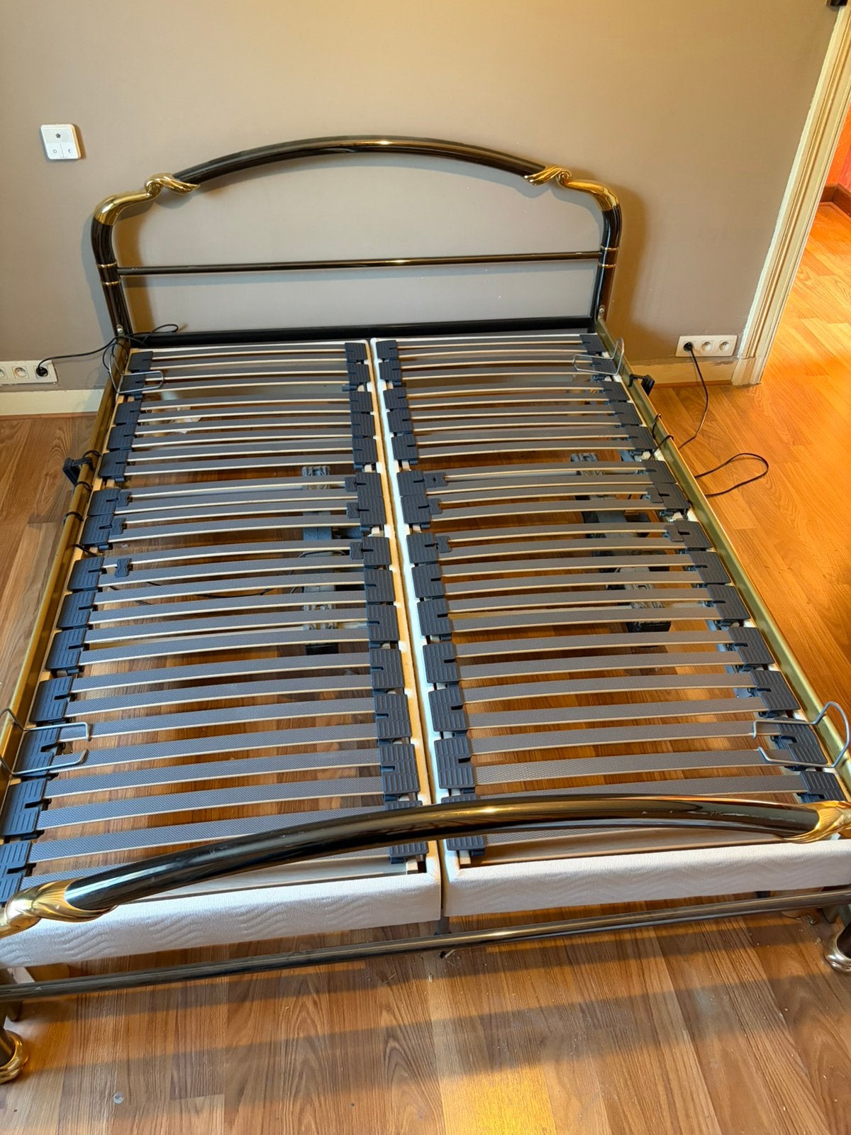 Lit 2x90 avec sommier électrique full, Enlèvement, Comme neuf