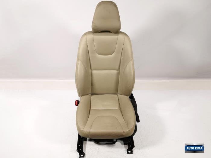Siège gauche d'un Volvo V60, -, 3 mois de garantie, -, -