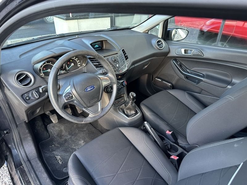 Ford Fiesta, Voorwielaandrijving, Euro 5, Stof, Gebruikt