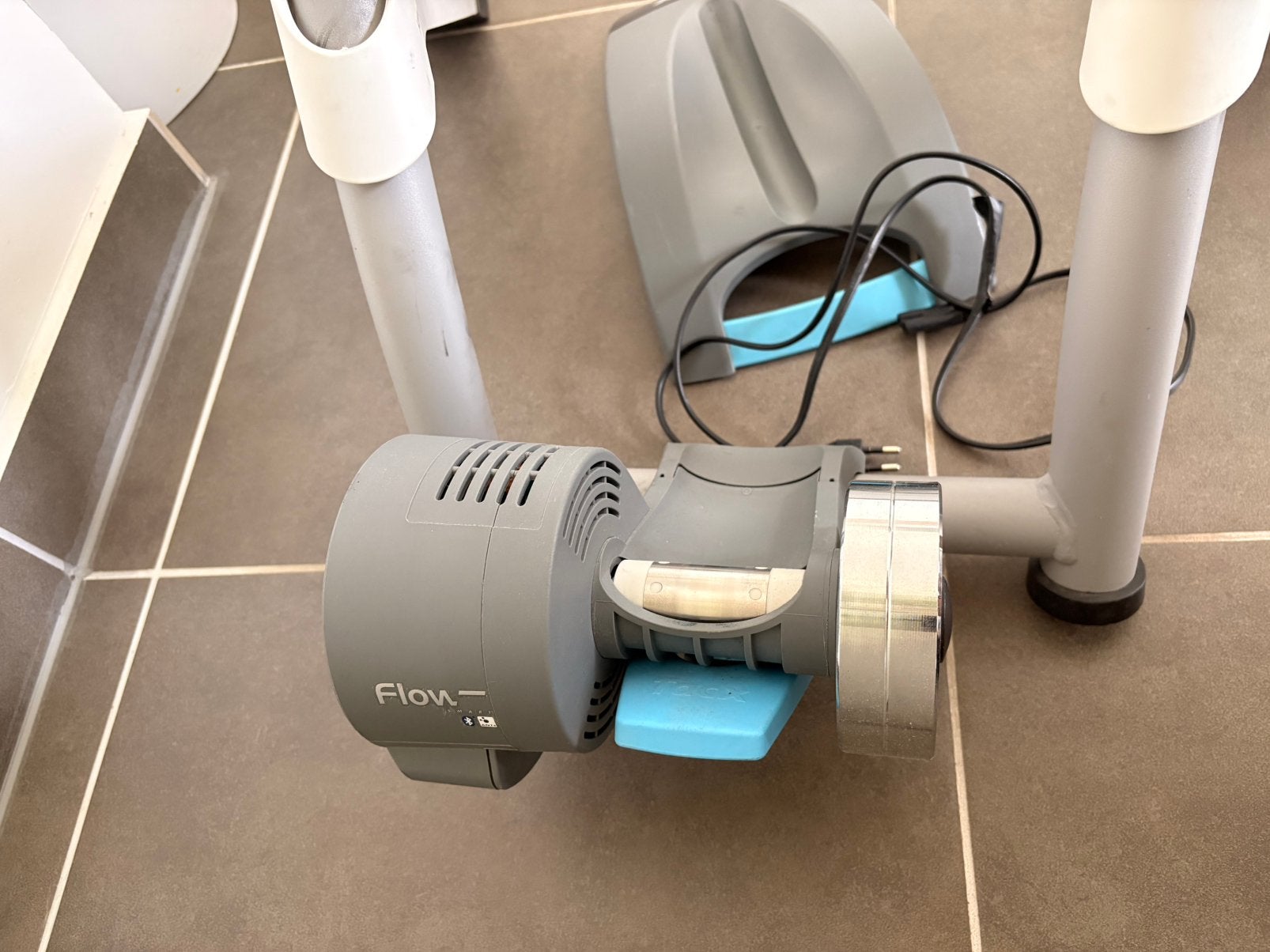 Tacx Flow - slimme fietstrainer, Fietsen en Brommers, Ophalen of Verzenden, Gebruikt