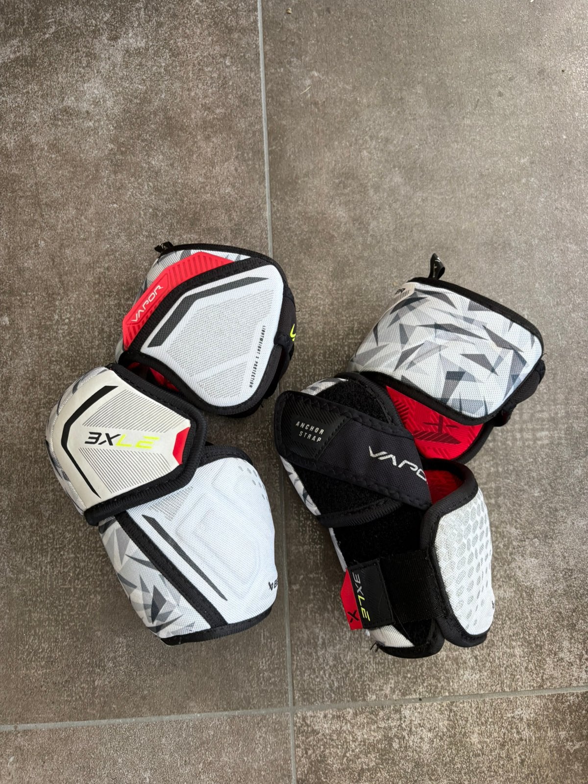 Bauer elbow pad 3xle vapor, Sport en Fitness, Ophalen of Verzenden, Zo goed als nieuw