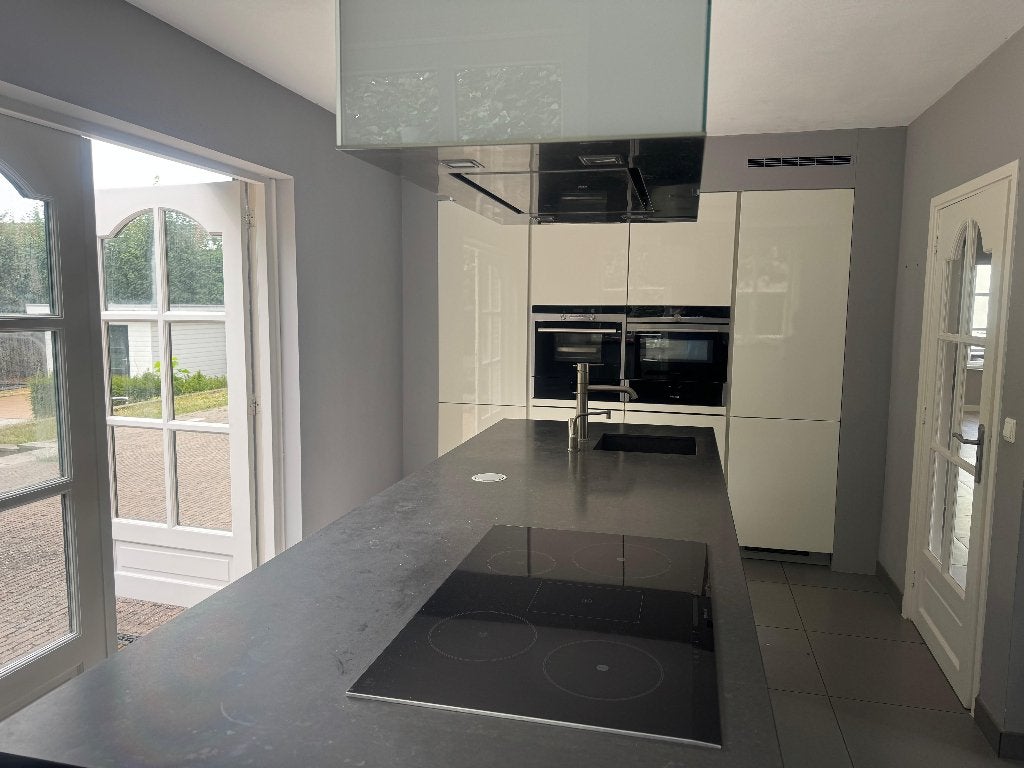 complete keuken met eiland, Huis en Inrichting, Gebruikt, Wit, Met kookeiland, Enkelwandige keuken