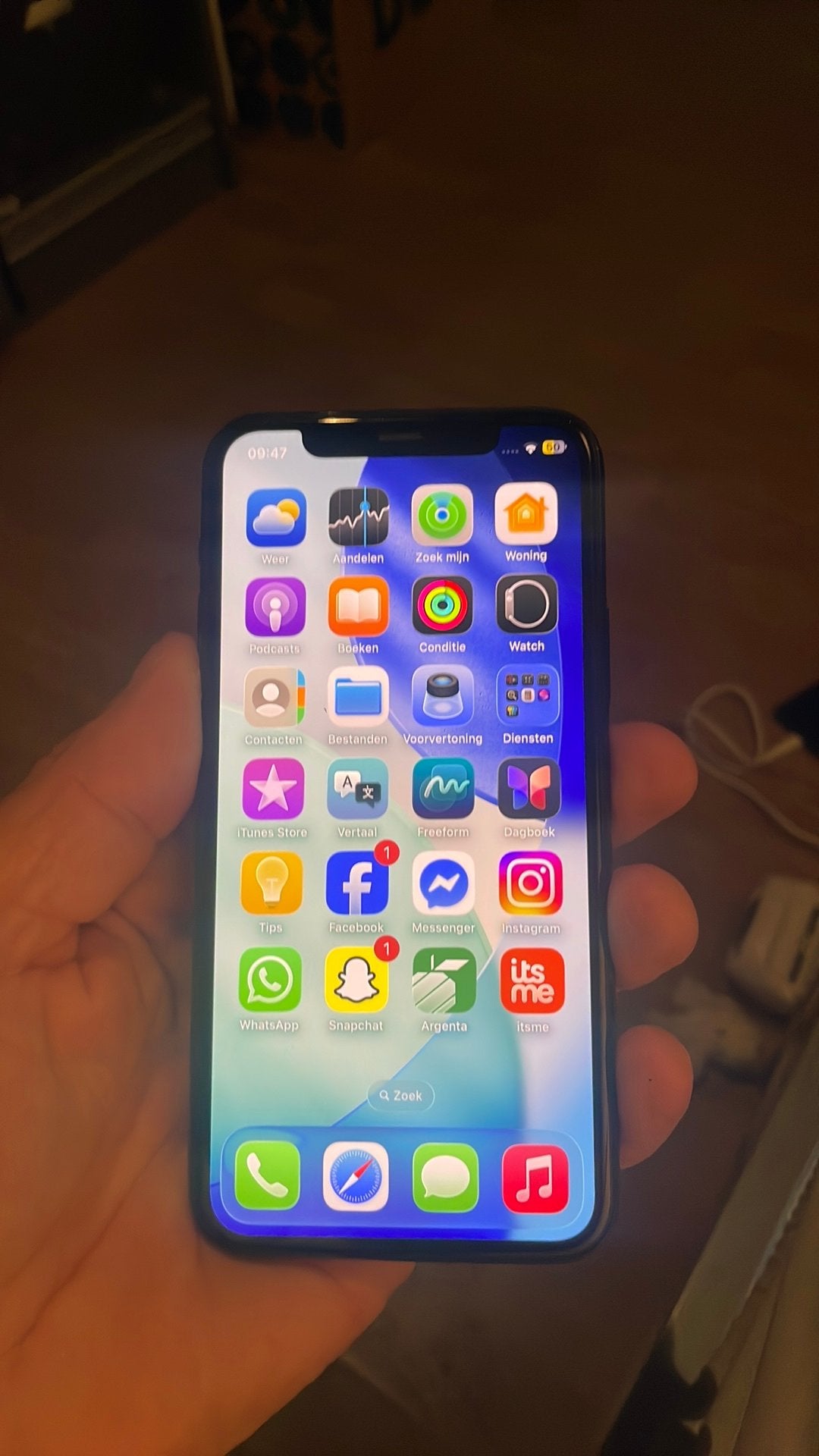 iPhone 11 Pro 64 Go, 83 %, Utilisé, Sans simlock, Vert