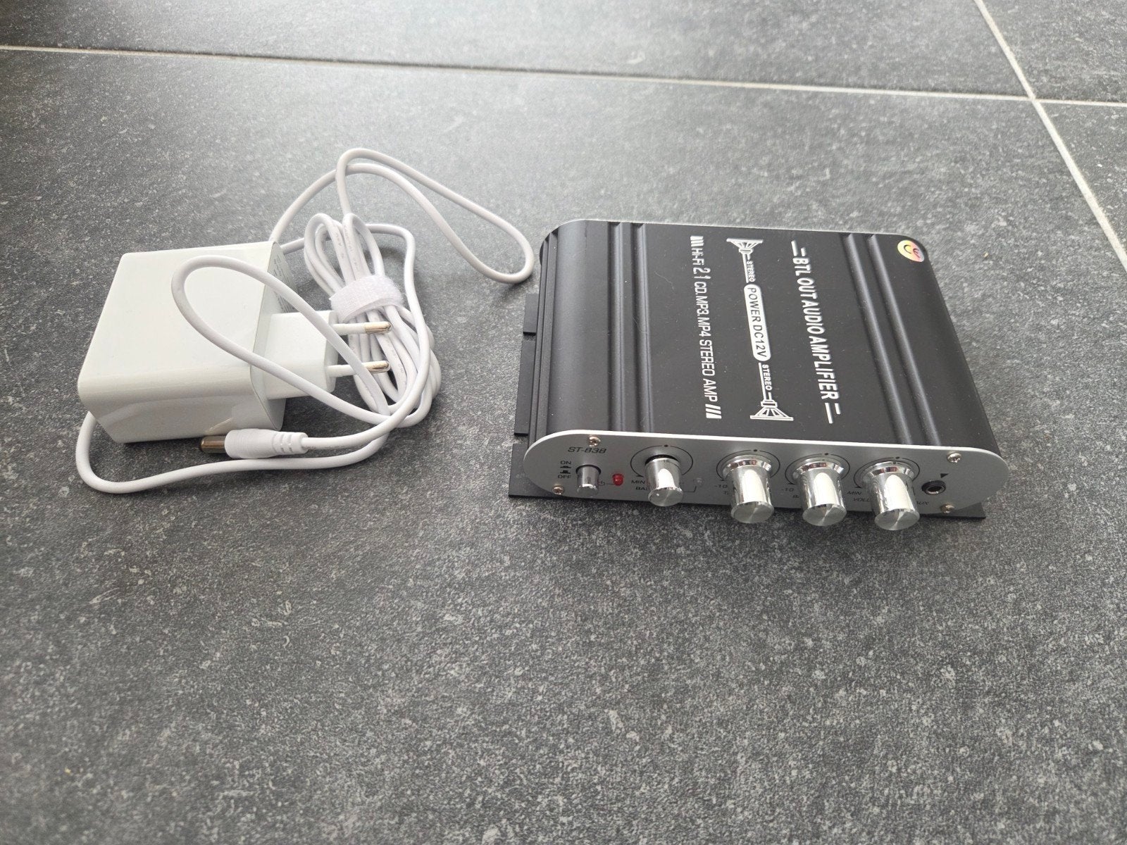 Mini versterker 2.1, Ophalen