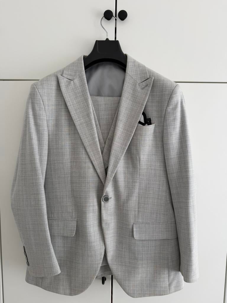 Kostuum 3-delig, Kleding | Heren, Ophalen, Zo goed als nieuw, Maat 52/54 (L), Grijs
